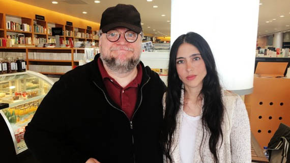 Del Toro, con Castañeda