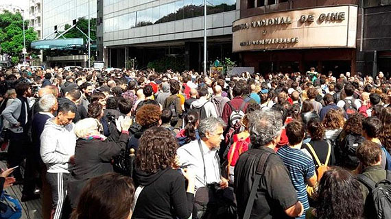 la crisis del INCAA no cesa