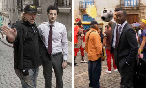 Carnahan dirigiendo "House of Lies" en Cuba