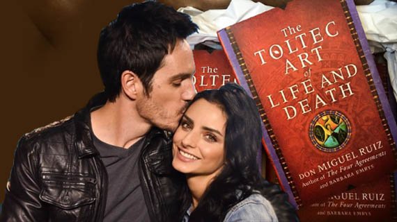Ochmann y Derbez y el libro que llevarán al cine