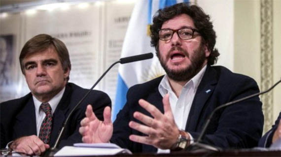 Cacetta y Avelluto
