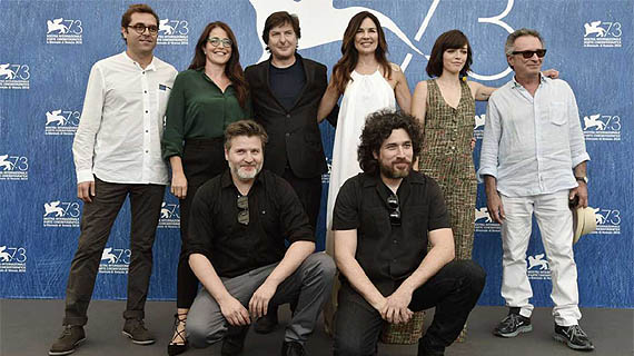 El equipo de "El ciudadano ilustre" en Venecia