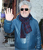 Pedro Almodóvar, listo para emprender el vuelo a México
