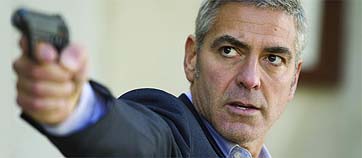 Clooney es asesino a sueldo en 'El americano' Clooney es asesino a sueldo en 'El americano'