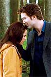 Pattinson y Stewart, en 'Luna nueva' Pattinson y Stewart, en 'Luna nueva'