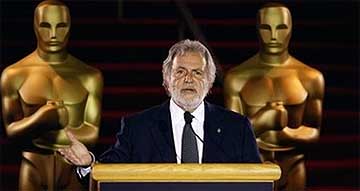 Sid Ganis anuncia el cambio de norma en los Oscar (AP) Sid Ganis anuncia el cambio de norma en los Oscar (AP)