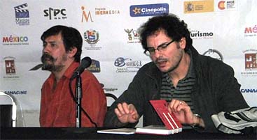 Armando Casas y Carlos Cuarón (Rompiendo Reglas) Armando Casas y Carlos Cuarón (Rompiendo Reglas)