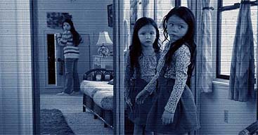 'Paranormal activity 3 / Actividad paranormal 3'