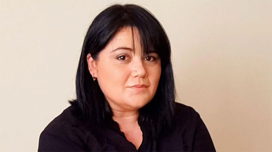 Silvia Carvalho Silvia Carvalho